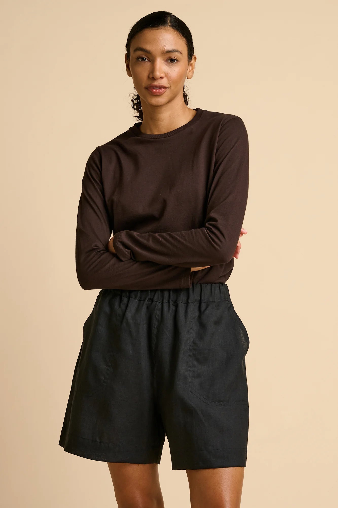 Patsy Pull Up Shorts - Black Linen