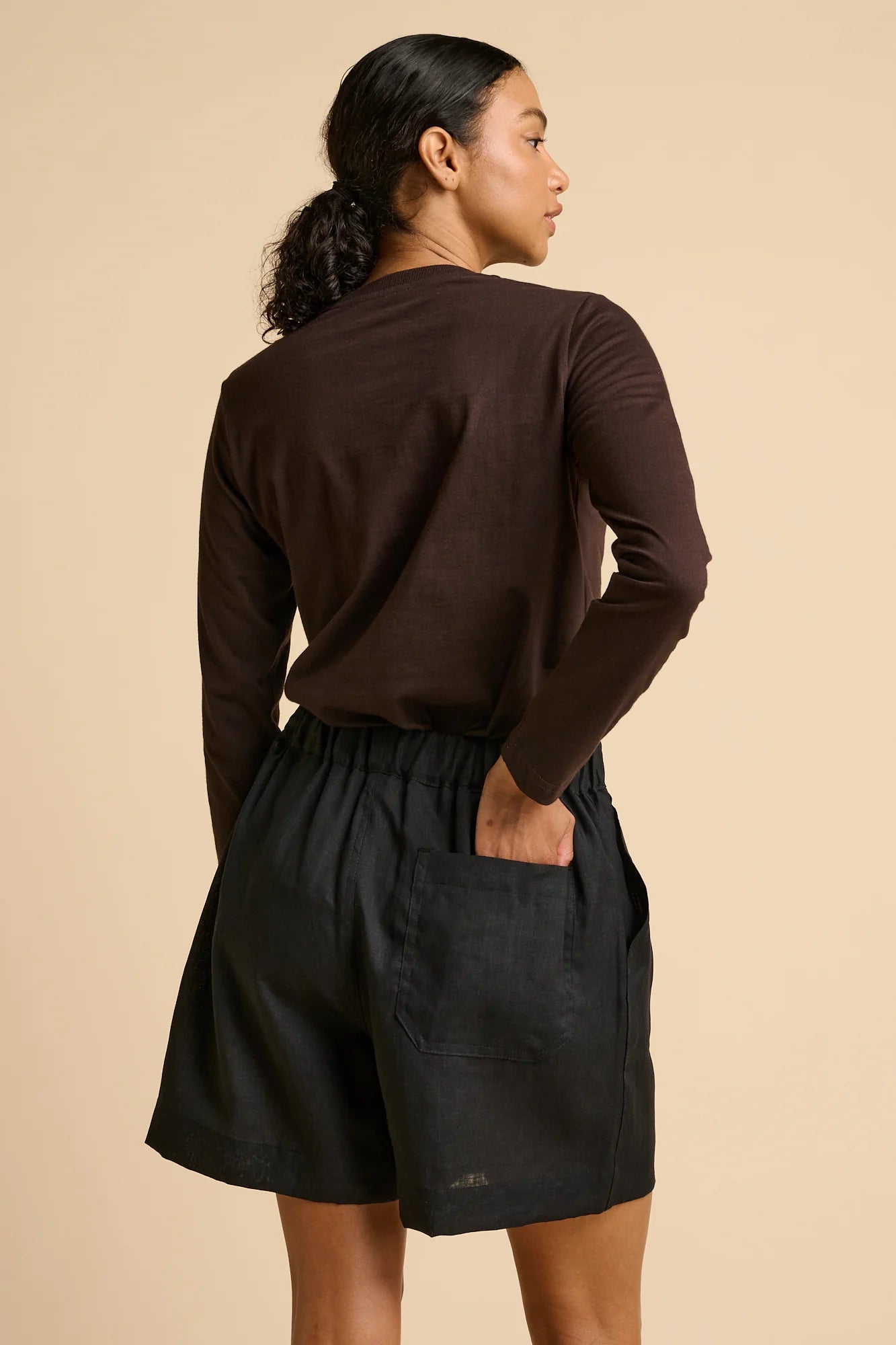 Patsy Pull Up Shorts - Black Linen